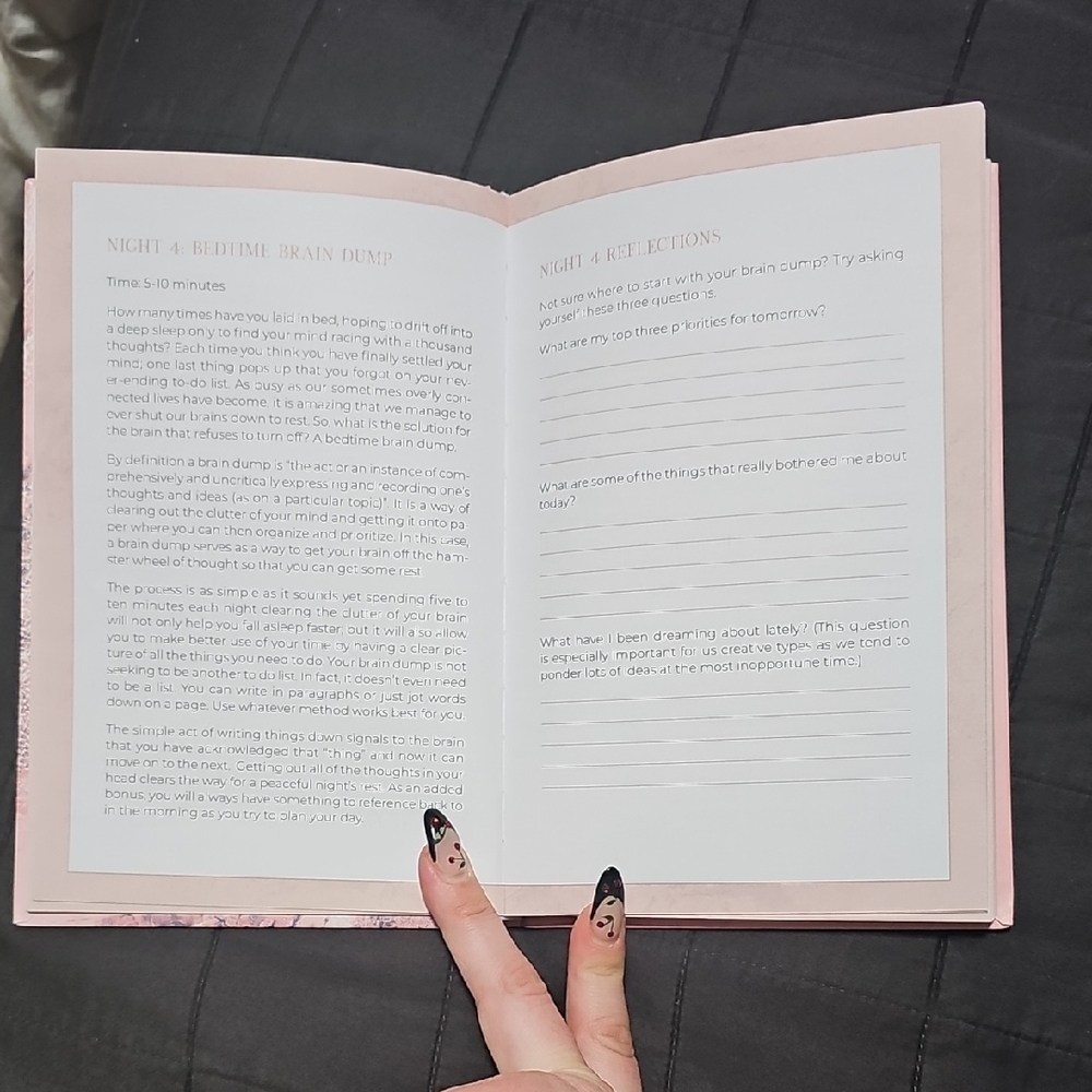 Well Beauty Lab Pink Journal - Picture 4 of 4